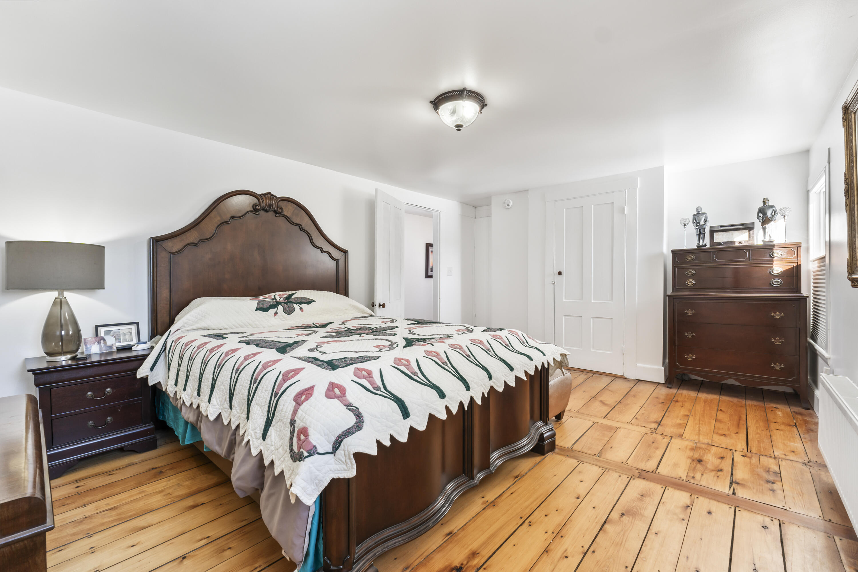 26 Spring Street Mechanic Falls, ME 04256 - Photo 22 of 45 Primary beddroom