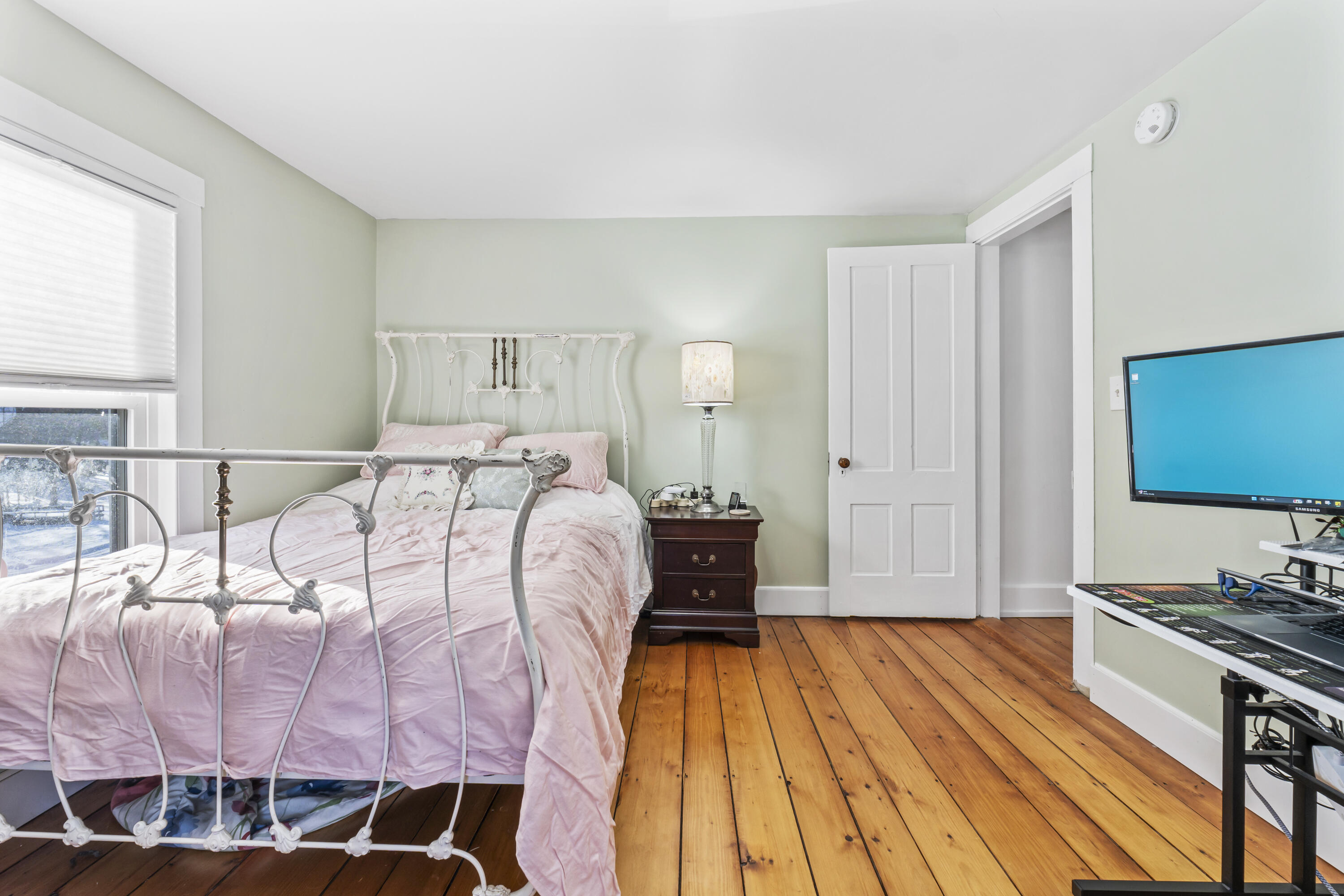 26 Spring Street Mechanic Falls, ME 04256 - Photo 25 of 45 bedroom 2