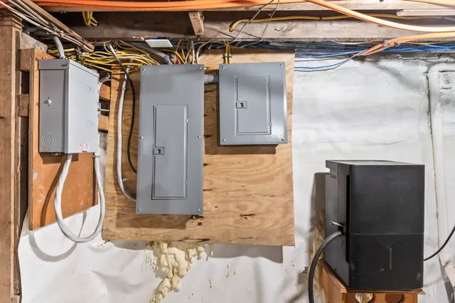 $447,000 | 26 Spring Street, Mechanic Falls, ME 04256