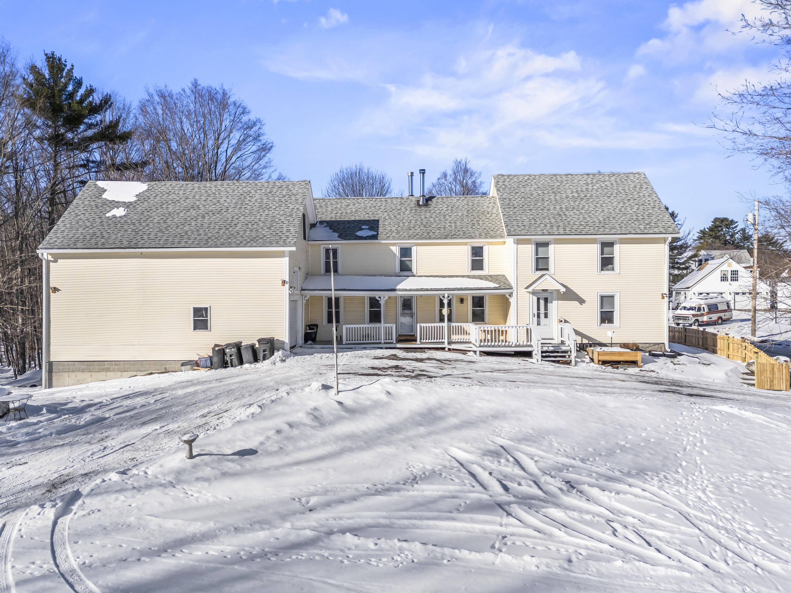 26 Spring Street Mechanic Falls, ME 04256 - Photo 4 of 45 Side