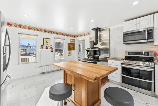 $447,000 | 26 Spring Street, Mechanic Falls, ME 04256