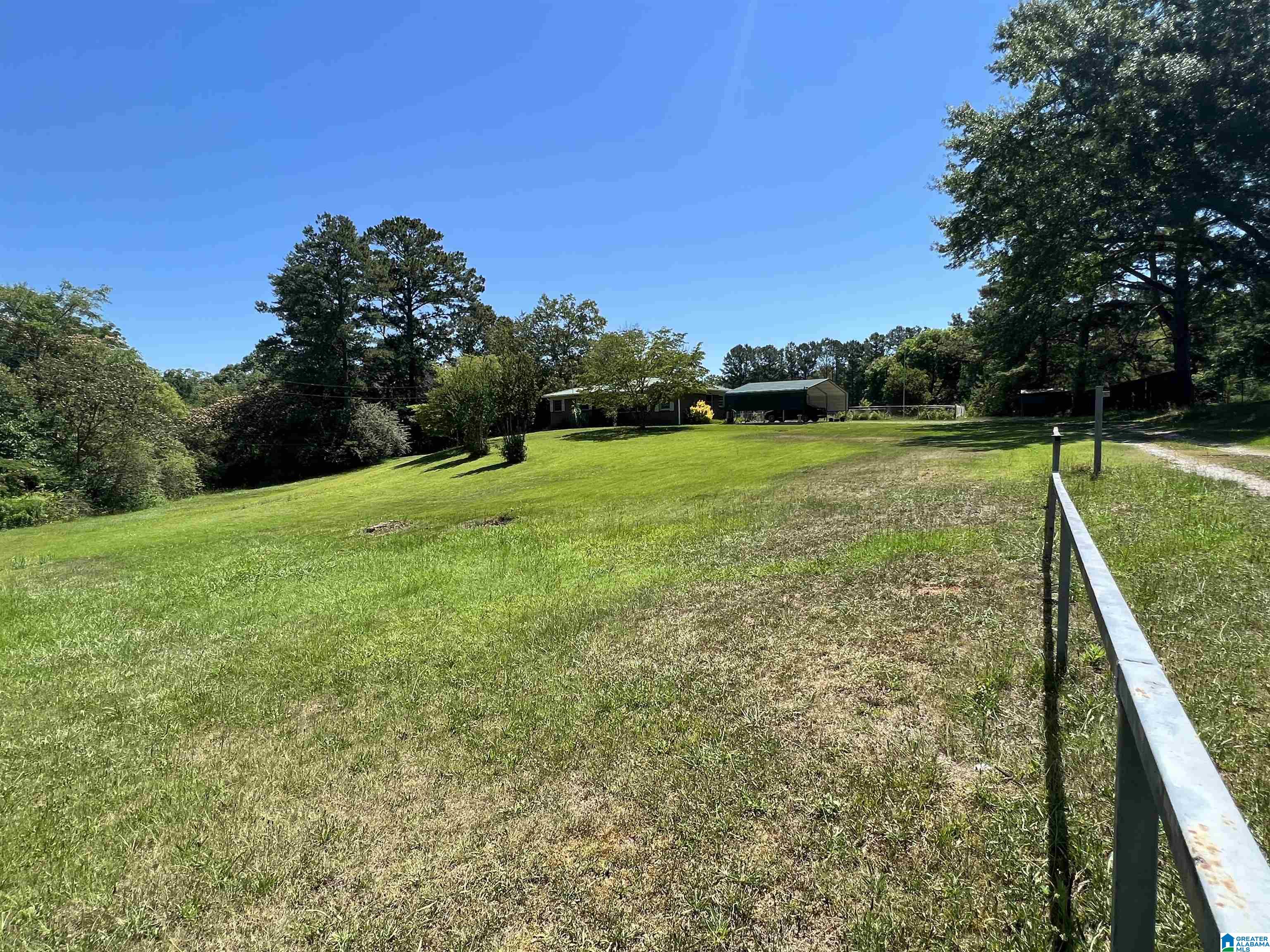 8031 Bradford Road Pinson, AL 35126 - Photo 9 of 10
