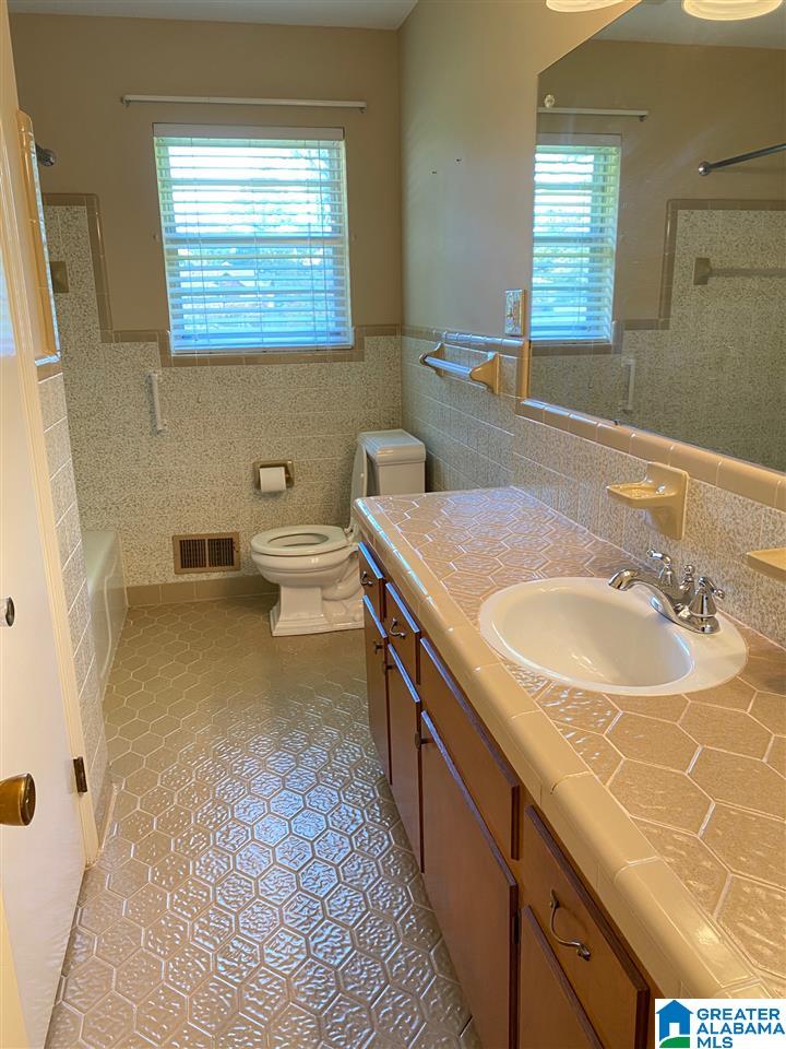 7313 Pine Tree Lane Fairfield, AL 35064 - Photo 25 of 36