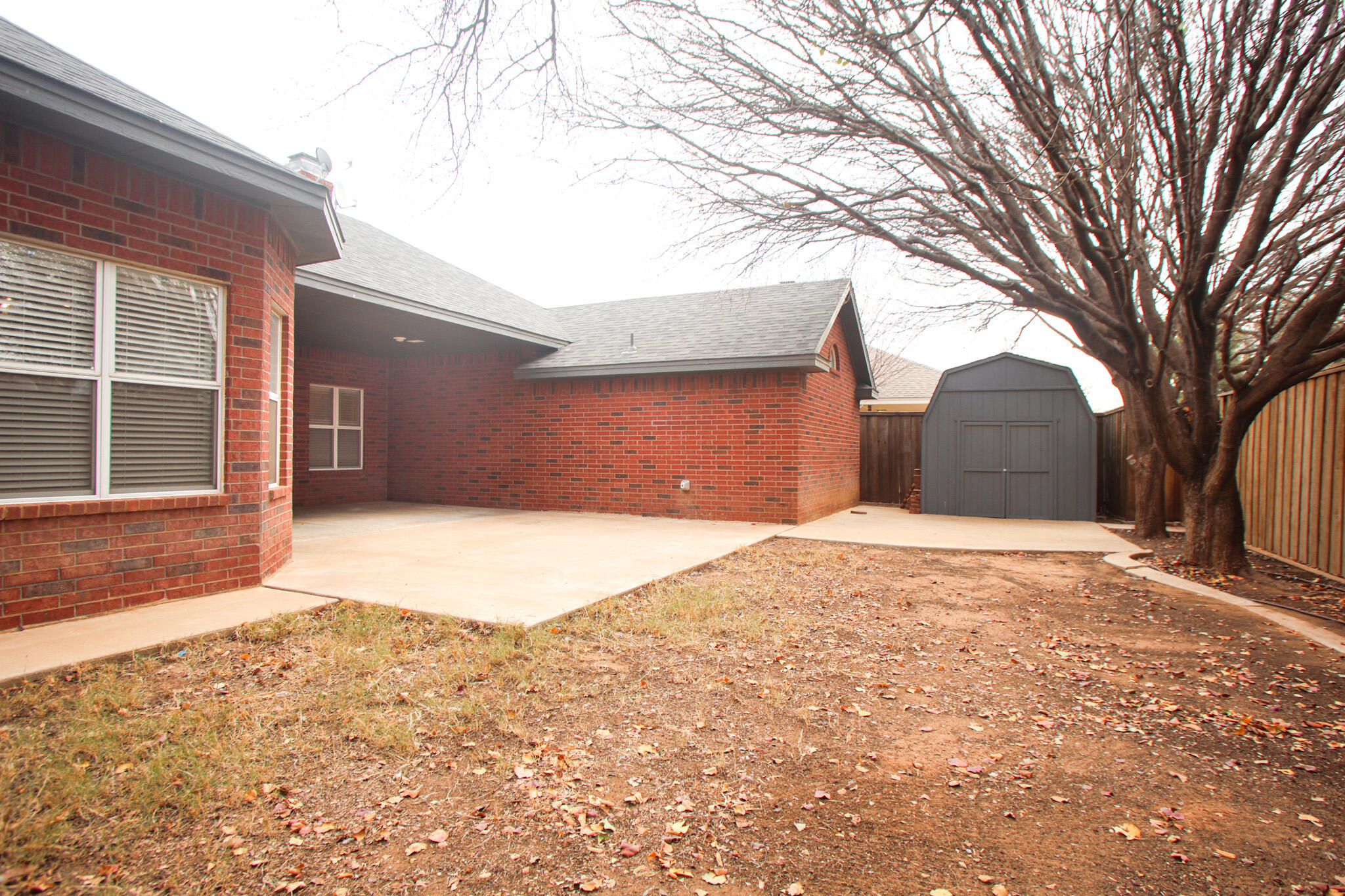 6916 Fulton Avenue Lubbock, TX 79424 - Photo 21 of 24 a house with a outdoor space