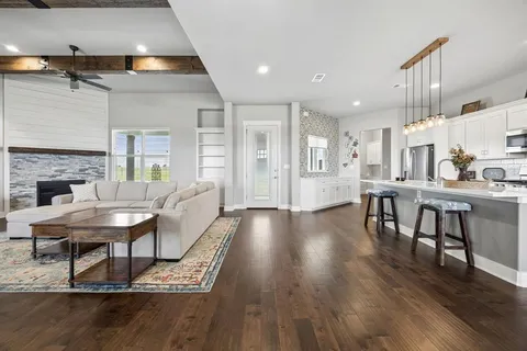 $540,000 | 14875 County Road 255, Valley View, TX 76272