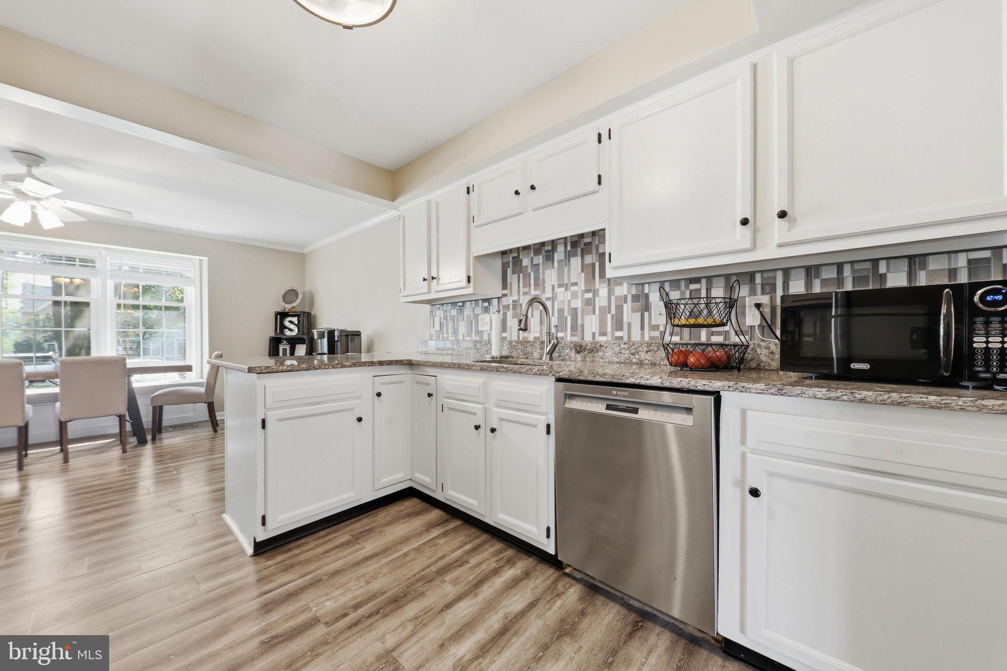 7998 Windsail Court Frederick, MD 21701 - Photo 7 of 38 Kitchen