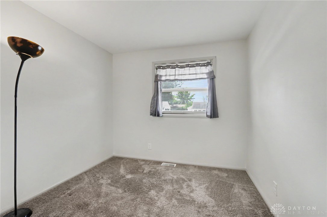 1608 Edendale Road Dayton, OH 45432 - Photo 15 of 39 Gallery Image 15