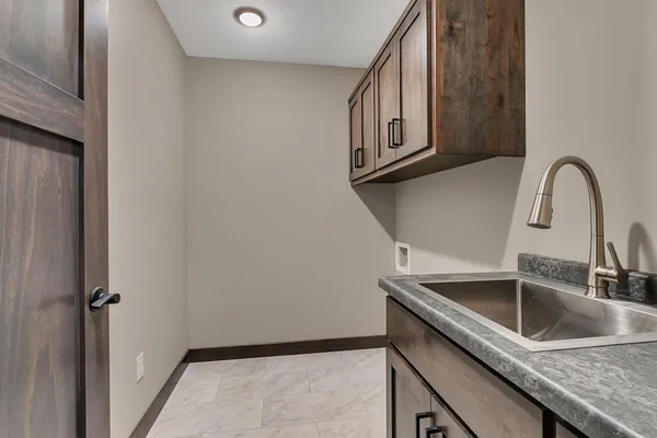 $559,900 | 11940 Fiber Drive, Baxter, MN 56425