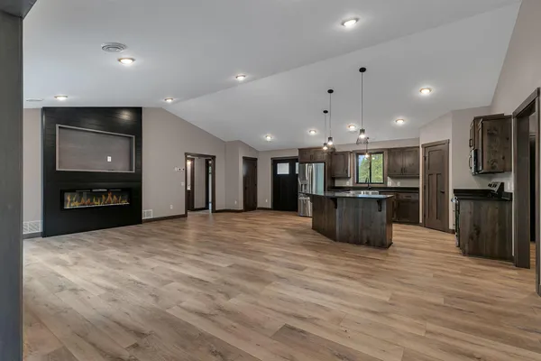 $559,900 | 11940 Fiber Drive, Baxter, MN 56425