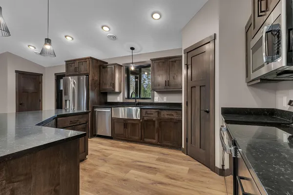 $559,900 | 11940 Fiber Drive, Baxter, MN 56425