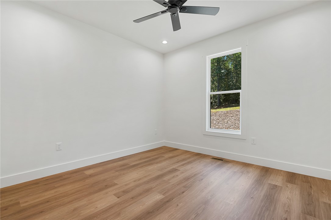 220 Presher Road Anderson, SC 29625 - Photo 16 of 28 Gallery Image 16