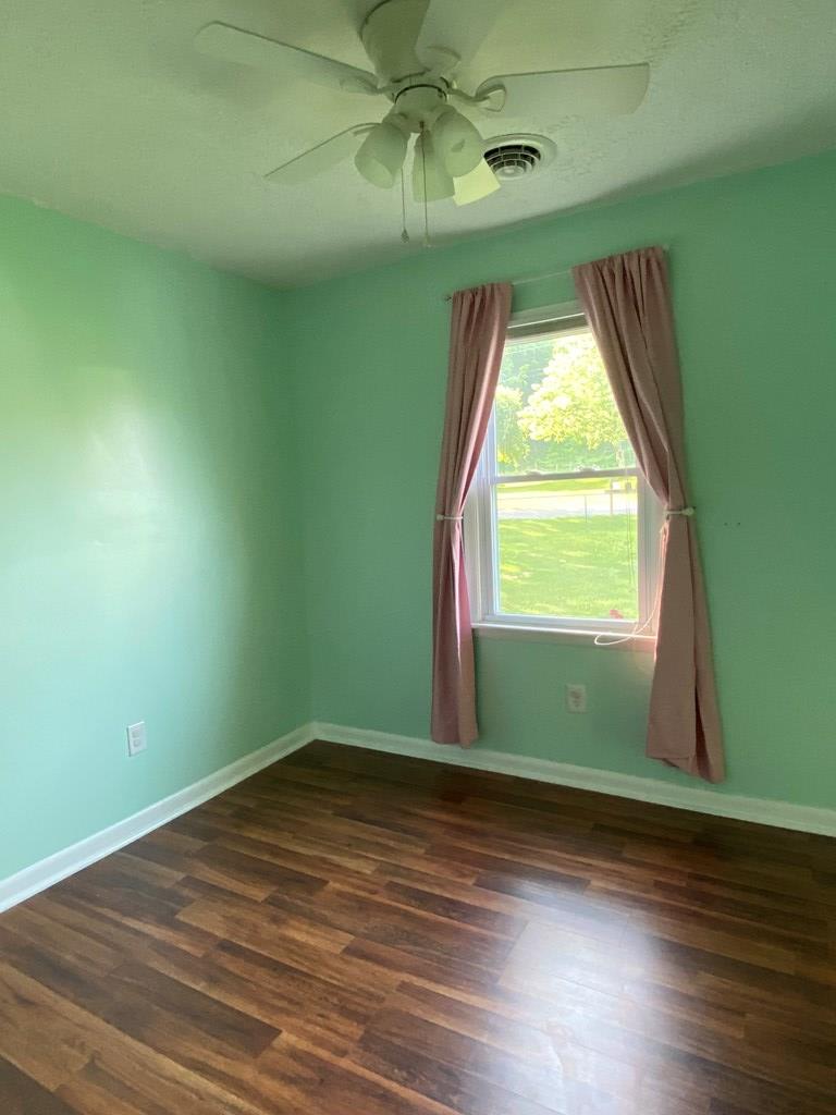 3815 Baptist Valley Road Cedar Bluff, VA 24609 - Photo 9 of 12 Gallery Image 9