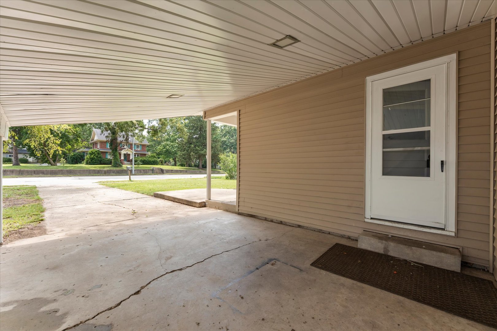 1406 West Springfield Avenue Champaign, IL 61821 - Photo 33 of 37 Gallery Image 33