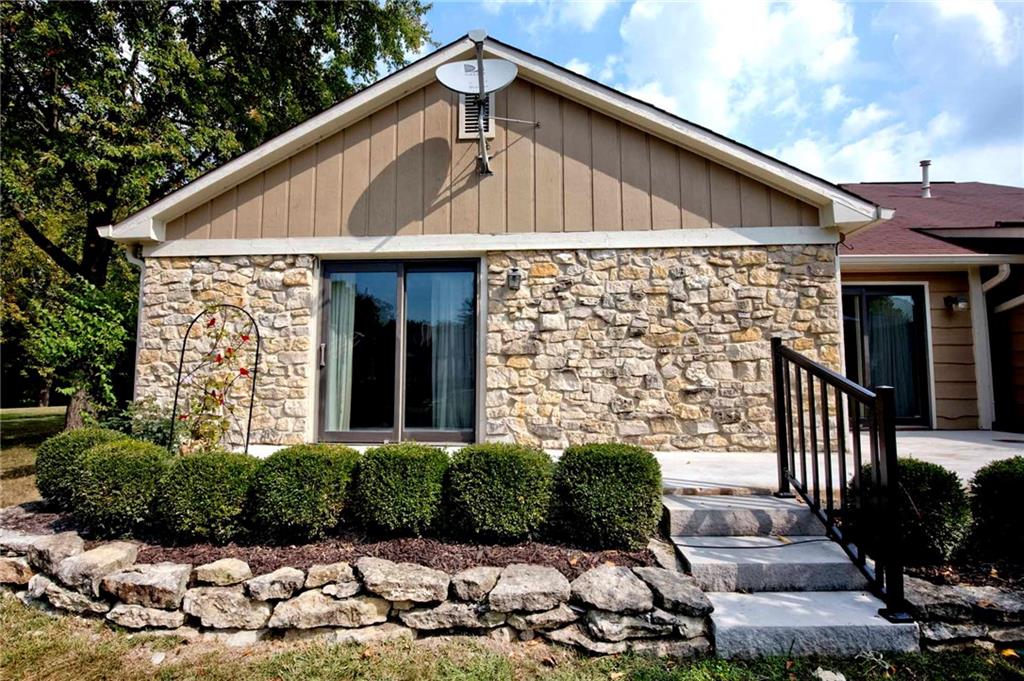 7454 Sylvan Ridge Road Indianapolis, IN 46240 - Photo 5 of 39 Gallery Image 5