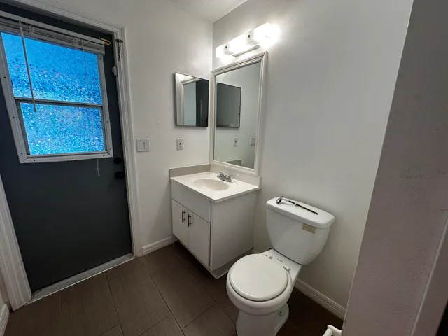 $2,800 | 2562 Southwest Kenilworth Street, Port St. Lucie, FL 34953