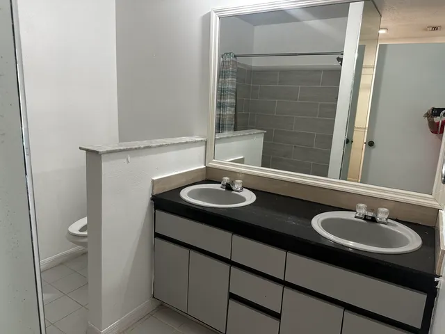 $2,800 | 2562 Southwest Kenilworth Street, Port St. Lucie, FL 34953