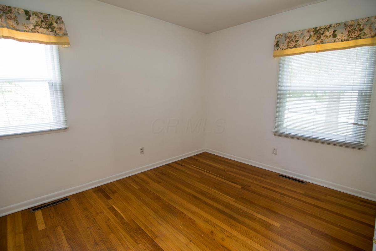 239 Darbyhurst Road Columbus, OH 43228 - Photo 13 of 25 Gallery Image 13