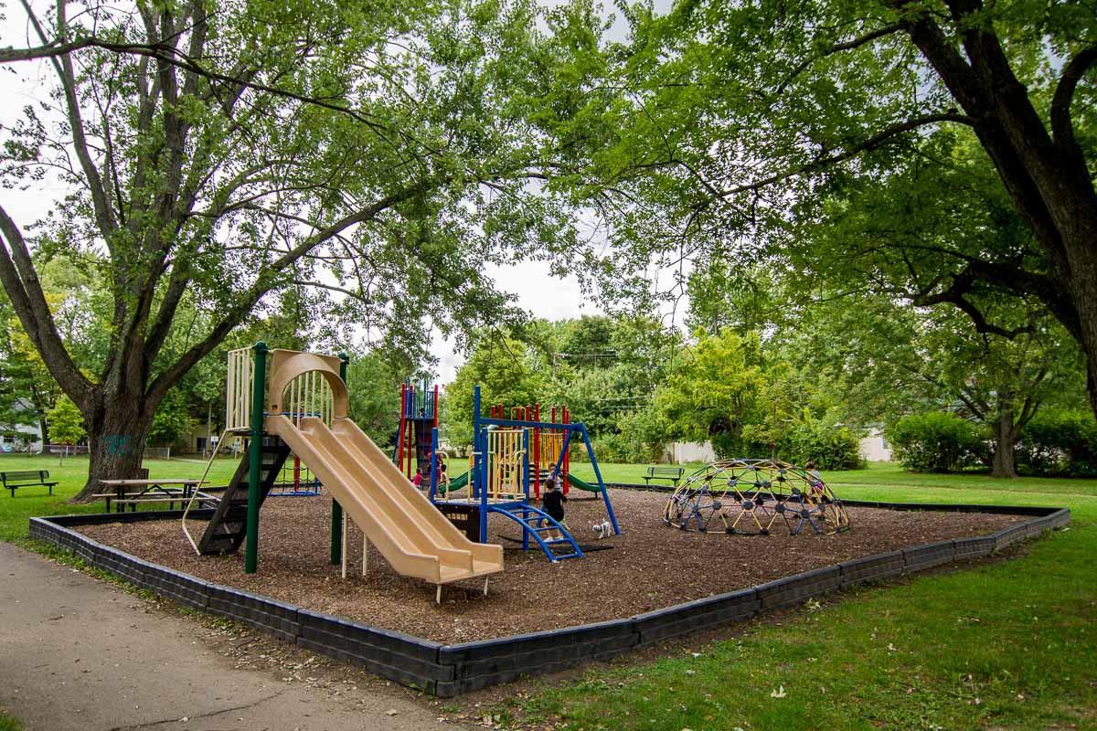239 Darbyhurst Road Columbus, OH 43228 - Photo 24 of 25 Gallery Image 24
