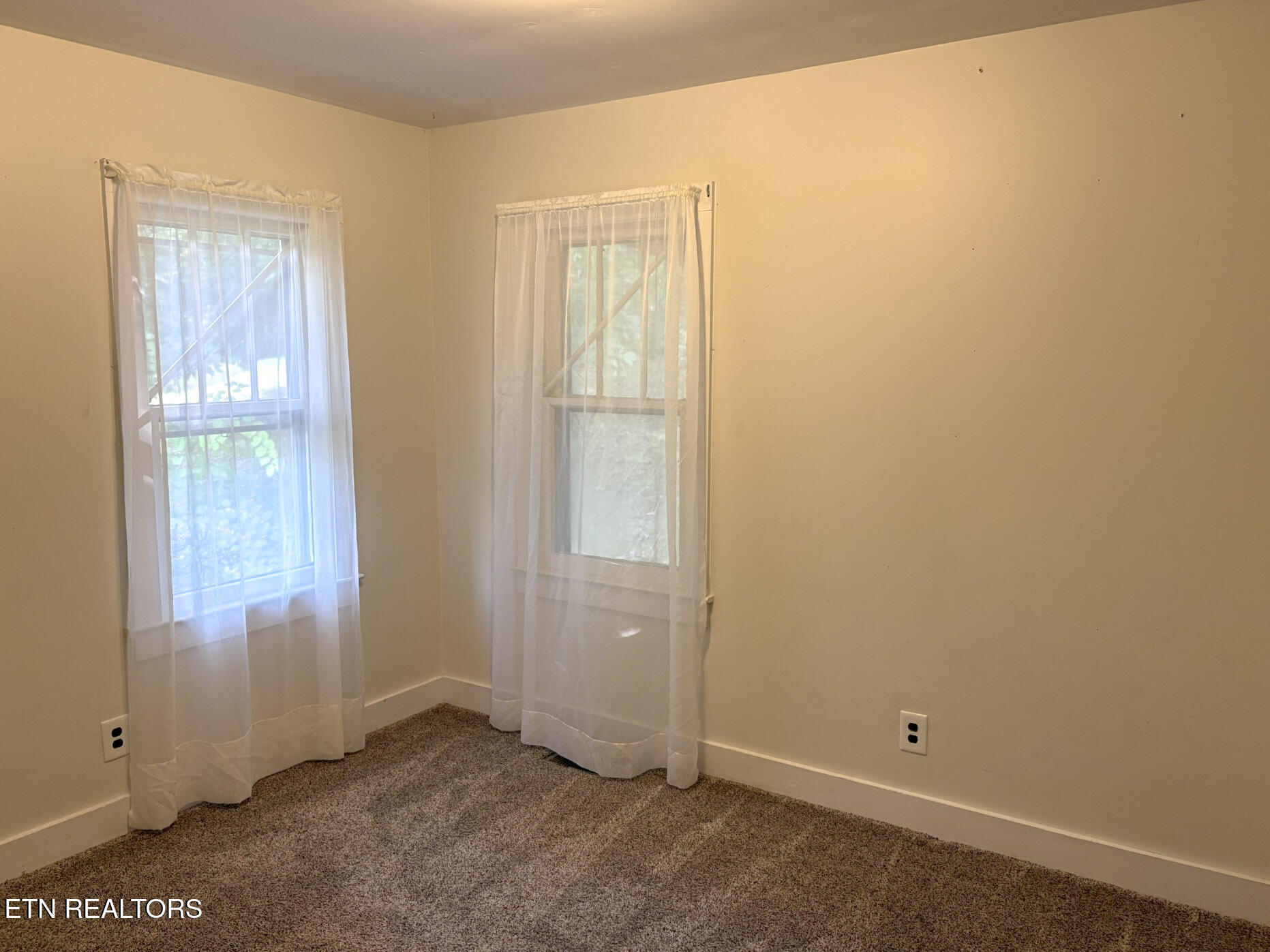 1910 Lantana Road Crossville, TN 38572 - Photo 5 of 12 Bedroom