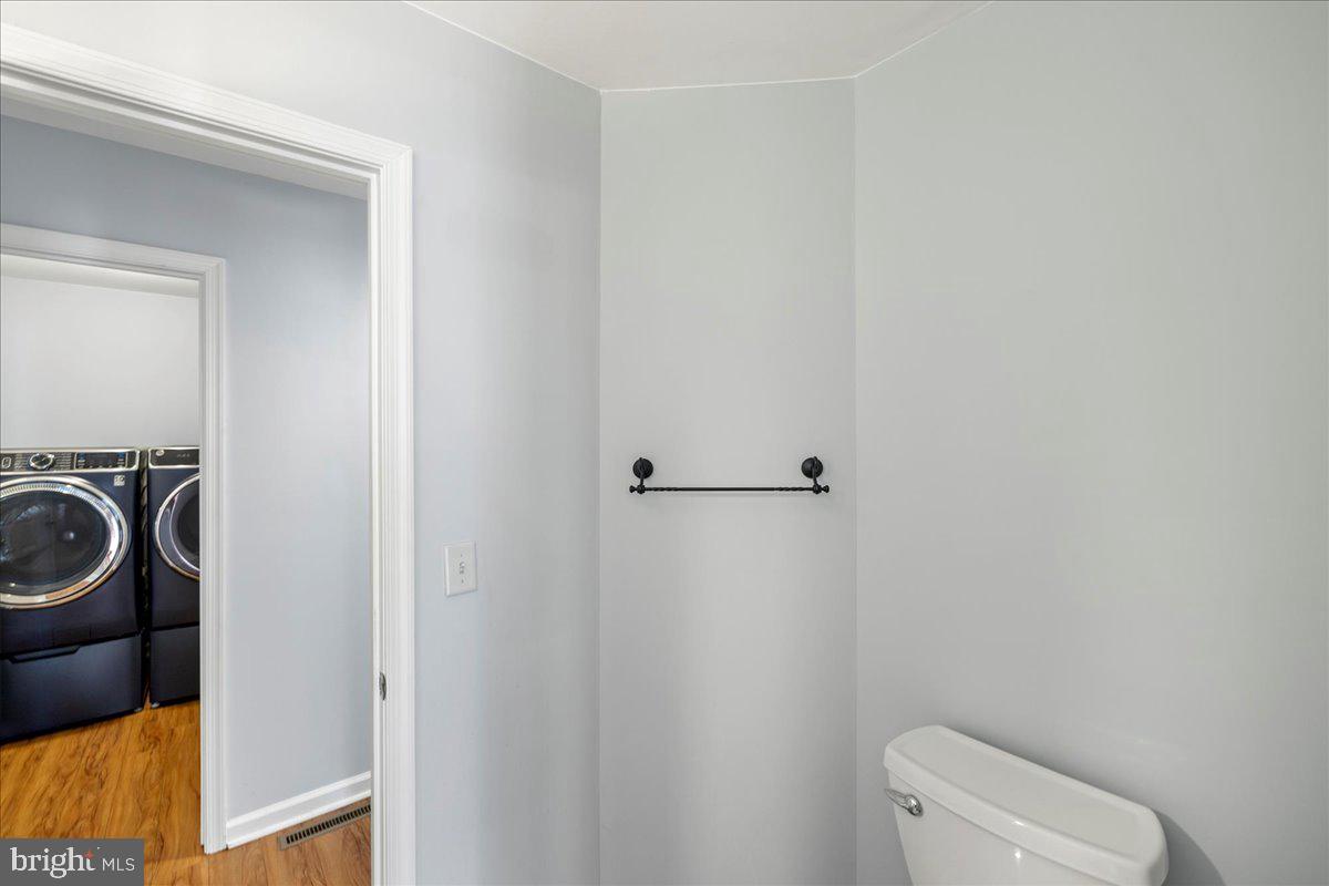 8 Pheasant Trail Fairfield, PA 17320 - Photo 35 of 69 a utility room with dryer and washer