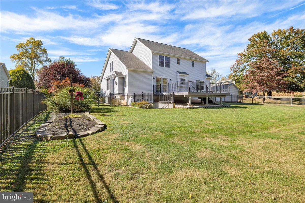 8 Pheasant Trail Fairfield, PA 17320 - Photo 8 of 69 a view of a house with a yard