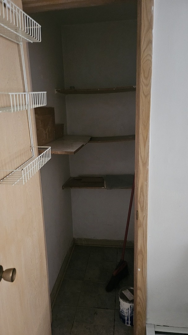 3515 South Harlem Avenue, Unit 1B Berwyn, IL 60402 - Photo 13 of 37