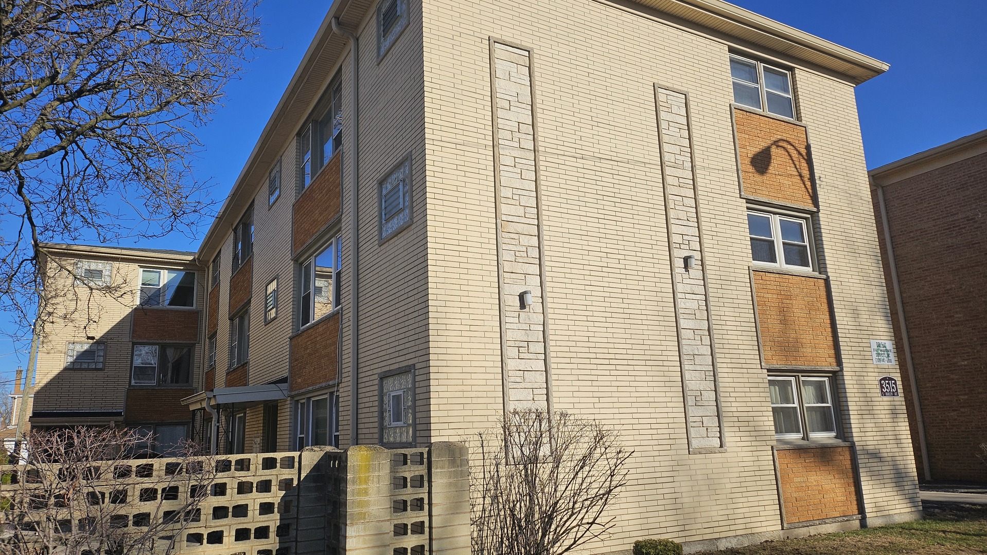 3515 South Harlem Avenue, Unit 1B Berwyn, IL 60402 - Photo 2 of 37