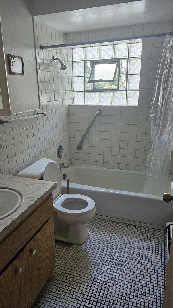 3515 South Harlem Avenue, Unit 1B Berwyn, IL 60402 - Photo 31 of 37