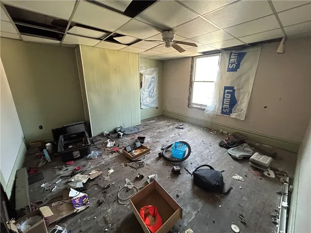 a view of a workspace with furniture