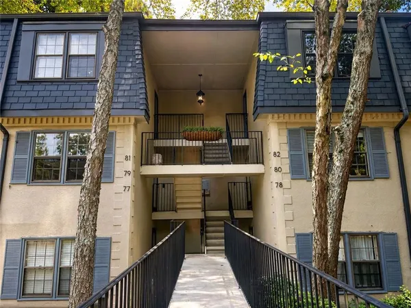 $2,300 | 82 Montre Square Northwest, Atlanta, GA 30327