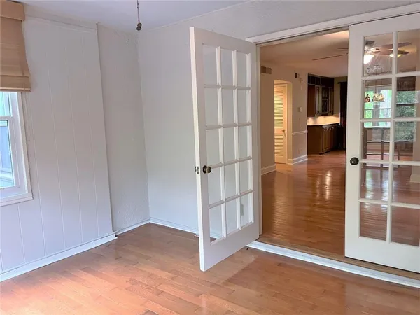 an empty room with windows