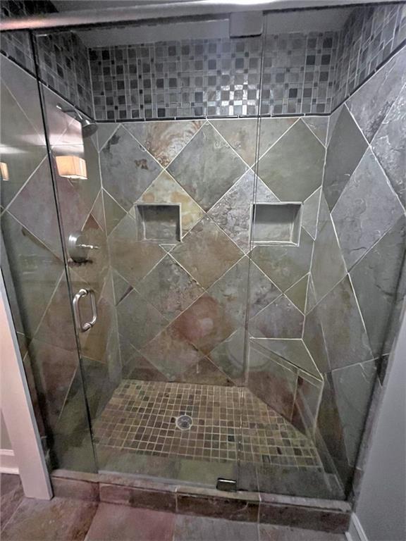 82 Montre Square Northwest Atlanta, GA 30327 - Photo 25 of 44 a bathroom with a shower