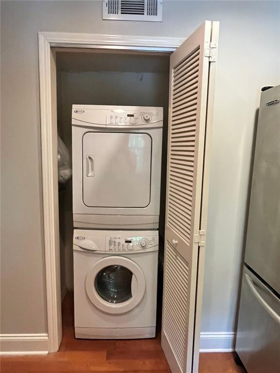 82 Montre Square Northwest Atlanta, GA 30327 - Photo 33 of 44 a utility room with dryer and washer