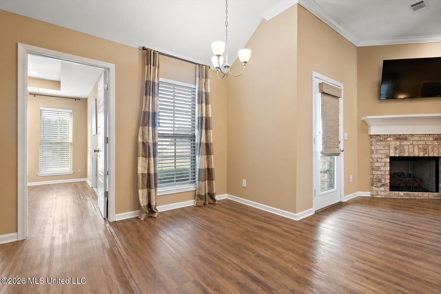 814 Stones Throw Drive Brandon, MS 39042 - Photo 8 of 27 Dining Area