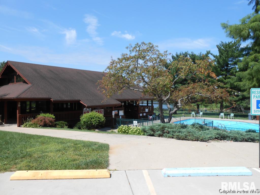 84 Trailridge Lane Springfield, IL 62704 - Photo 19 of 22 Gallery Image 19