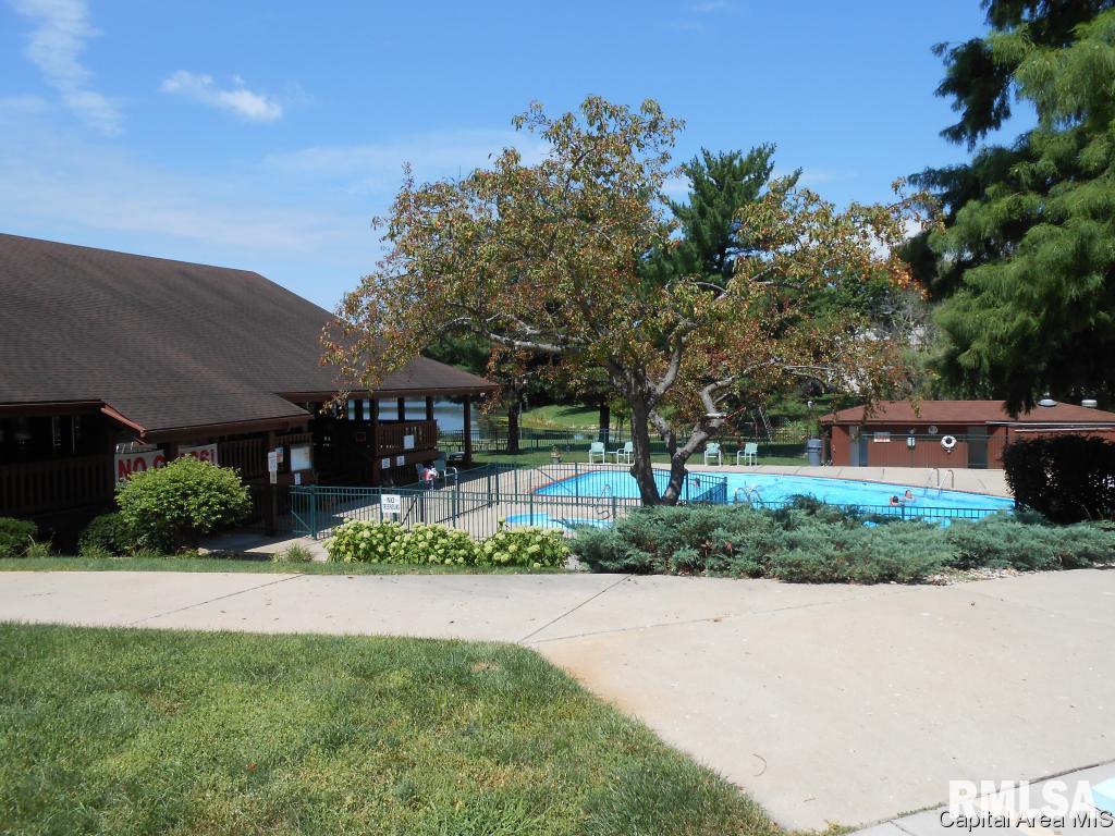 84 Trailridge Lane Springfield, IL 62704 - Photo 20 of 22 Gallery Image 20