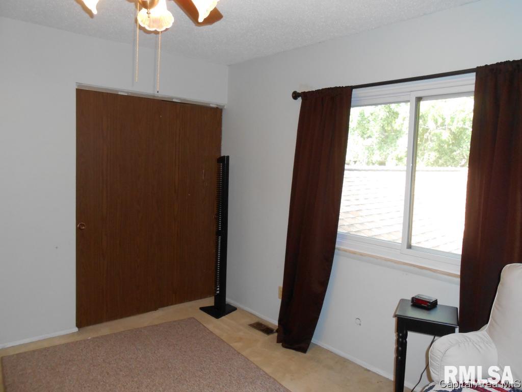 84 Trailridge Lane Springfield, IL 62704 - Photo 21 of 22 Gallery Image 21