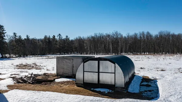 $445,000 | 167483 Bailey Lane, Hatley, WI 54440