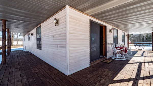 $445,000 | 167483 Bailey Lane, Hatley, WI 54440