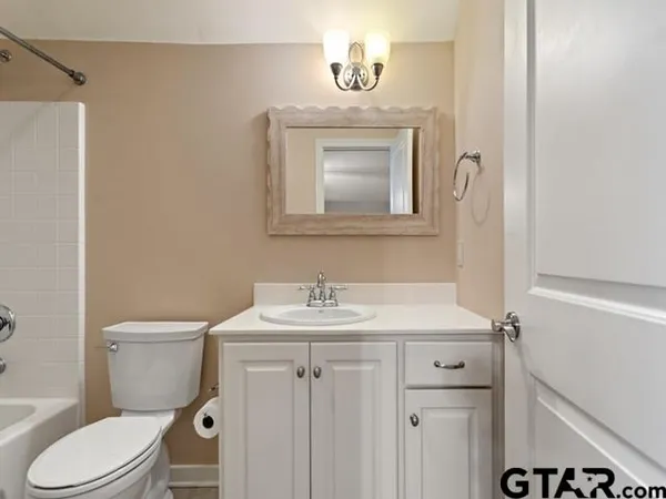 $598,000 | 609 Potomac Drive, Tyler, TX 75703