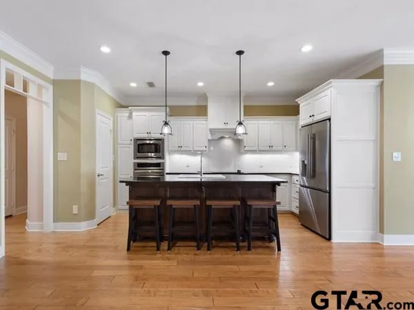 $598,000 | 609 Potomac Drive, Tyler, TX 75703