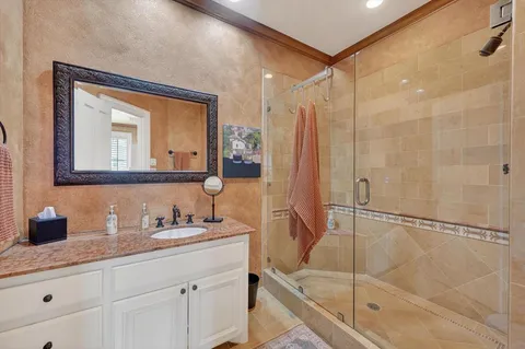 $679,000 | 4627 Collinwood Avenue, Fort Worth, TX 76107