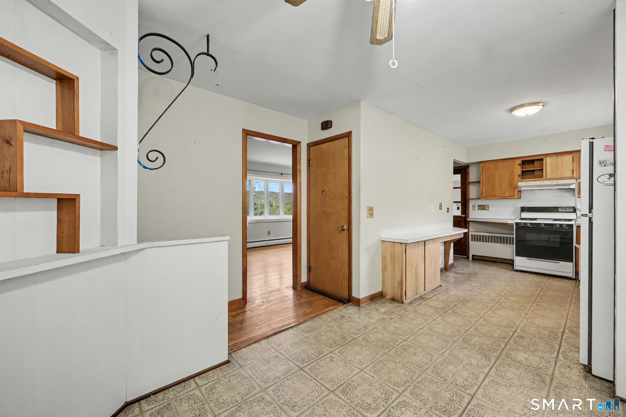 4 Johns Road Brookfield, CT 06804 - Photo 6 of 37 Gallery Image 6