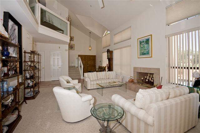 7525 East Gainey Ranch Road, Unit 158 Scottsdale, AZ 85258 - Photo 7 of 17 Living Room
