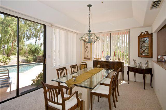 7525 East Gainey Ranch Road, Unit 158 Scottsdale, AZ 85258 - Photo 8 of 17 Dining Room