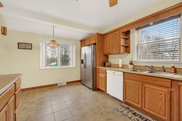 $174,900 | 3020 Chippewa Trail, Jackson, MI 49202