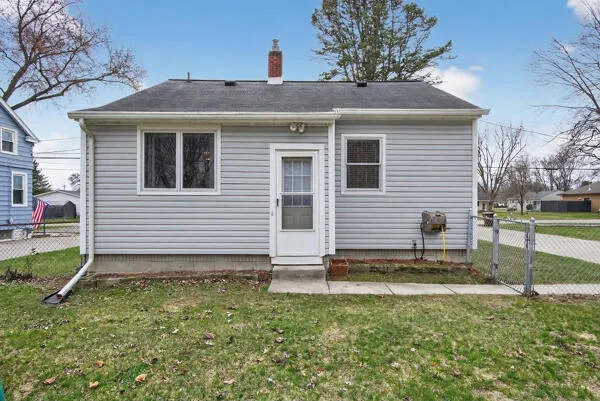 $174,900 | 3020 Chippewa Trail, Jackson, MI 49202