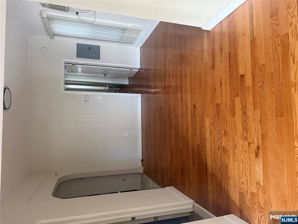 28 Reid Street, Unit 1 Elizabeth, NJ 07201 - Photo 4 of 16