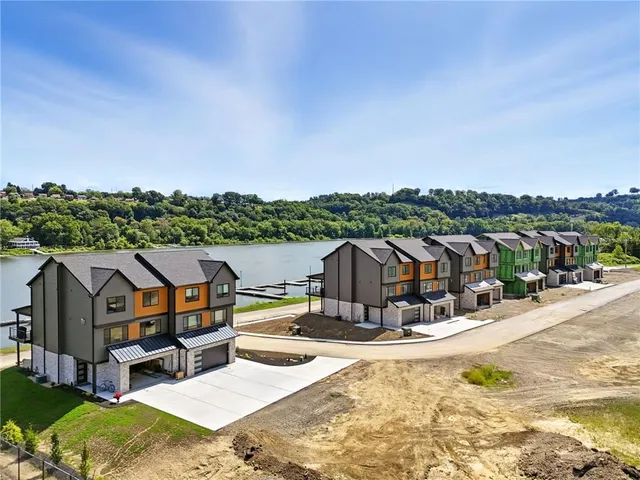 $760,000 | 141 Miramar Drive, Unit 11A, Pittsburgh, PA 15238