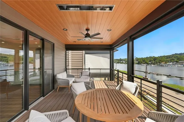 $760,000 | 141 Miramar Drive, Unit 11A, Pittsburgh, PA 15238